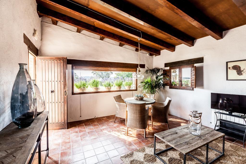 Estanca La Pau - Adults Only Guest House Malla Bagian luar foto