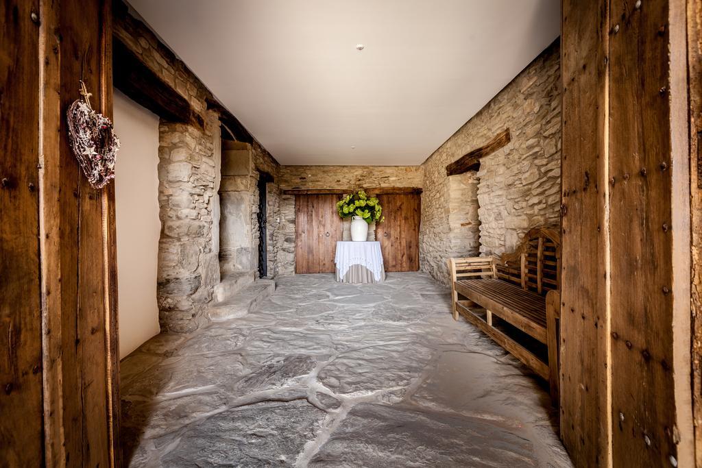 Estanca La Pau - Adults Only Guest House Malla Bagian luar foto